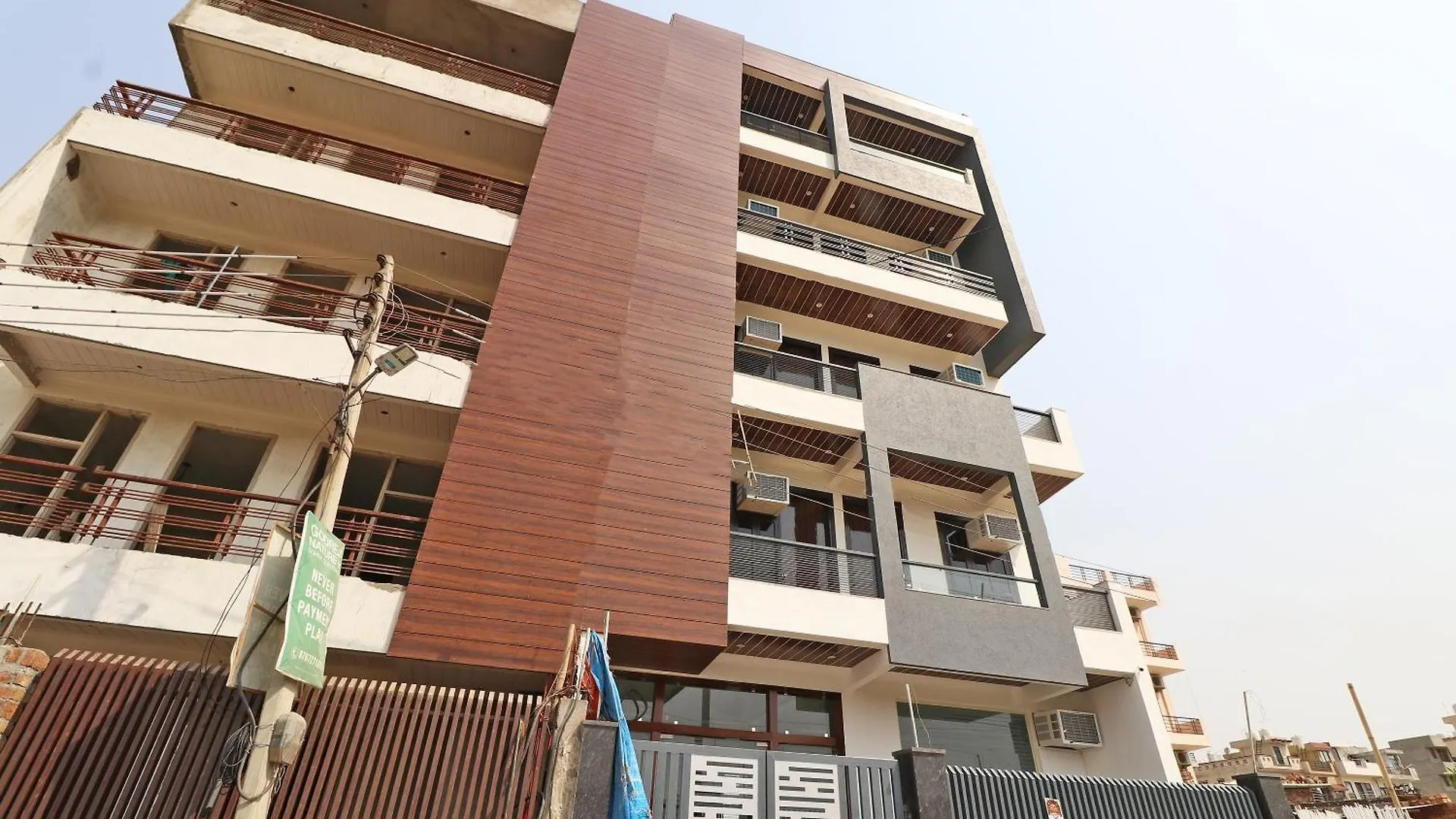 Hotel O N R Residency Gurgaon